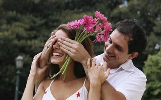 The Benefits And Downsides Of Blind Dates