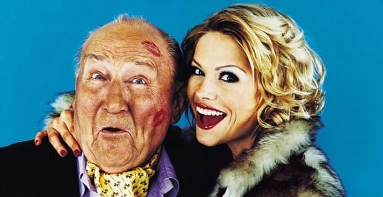 Dating Site Seniors Looking For Younger