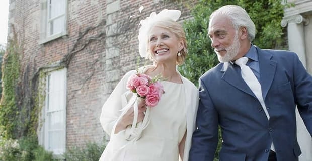 How Long Should Seniors Date Before Getting Married