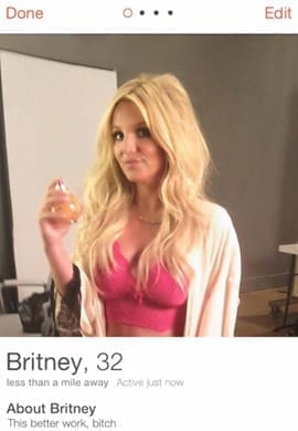 Britney Spears se trouve être sur Tinder (par Jimmy Fallon)