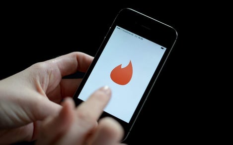 16 Reasons Shes Swiping Left
