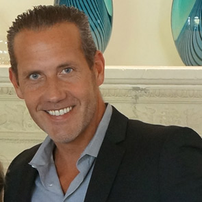 Photo of BeautifulPeople.com Managing Director Greg Hodge