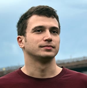 Photo of Asher Snyder, Founder and CEO of Mesh