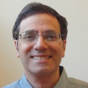 Photo of Steve Urow, Founder of VeggieDate.org
