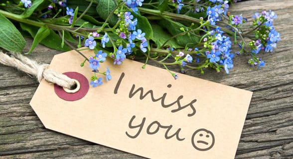 Photo of an I Miss You note Photo of an I Miss You note