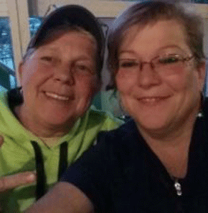 Photo of LDate members Sinfulcindy and Butterfinger Photo of LDate members Sinfulcindy and Butterfinger