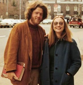 Photo of Bill and HiIlary Clinton in their 20s