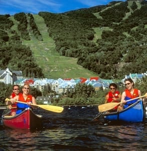 Photo of kayakers on Lake Tremblant Photo of kayakers on Lake Tremblant