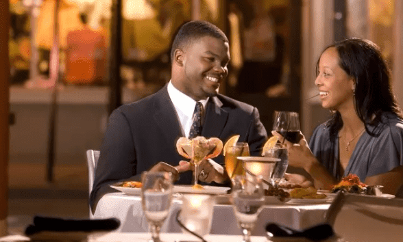 Photo of couple dining in Roanoke