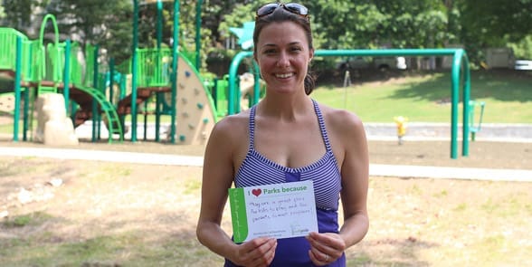 Photo of a Park Pride volunteer