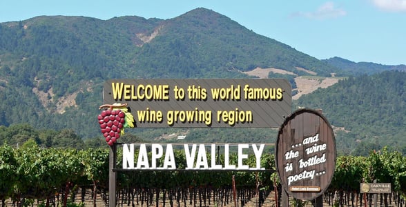 Photo of Napa Valley's welcome sign Photo of Napa Valley's welcome sign