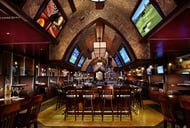 Royal Pig Pub &amp; Kitchen