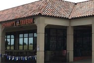 Johnny&#039;s Tavern