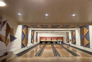Paul&#039;s Bar &amp; Bowling