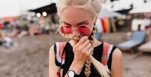 8 Dating Tips for Shy Lesbian Women