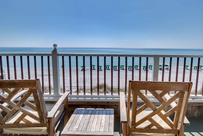 Photo of balcony at Henderson Park Inn