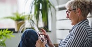 7 Best Dating Apps for Older People (2024)