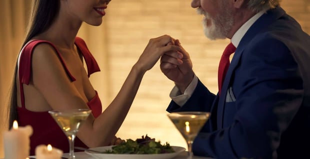 10 Best Intergenerational Dating Sites