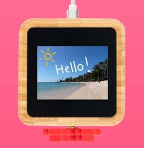 Photo of a Lovebox message