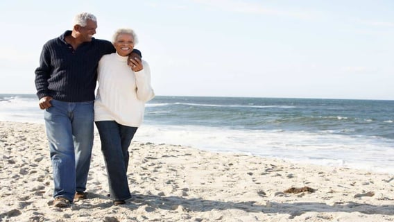 Summer Dating Tips For Single Seniors