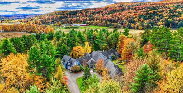 Aerial view of Stone Hill Inn