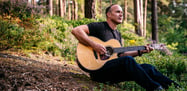 Guys with Guitars in Profile Pictures Get Three Times More Facebook Responses