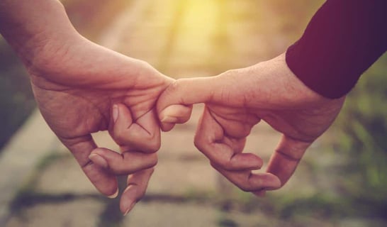 How To Get A Girl To Hold Your Hand