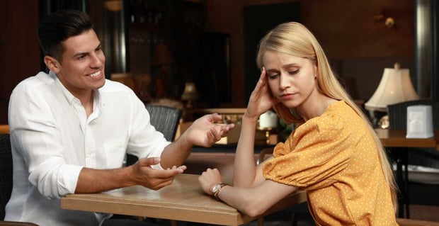 8 Ways To Avoid Awkward Silence On A Date