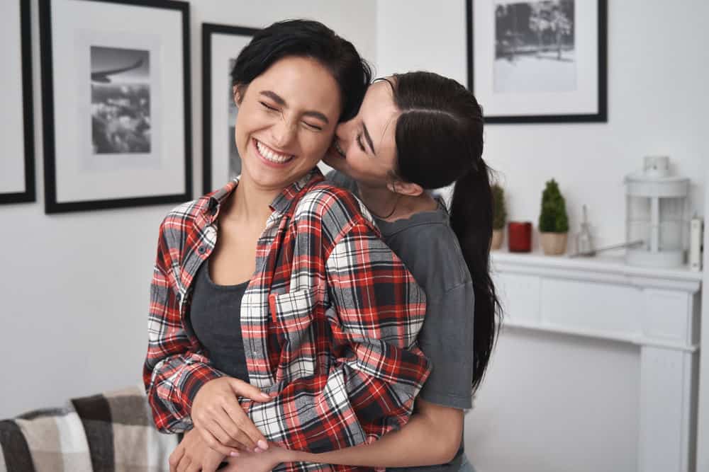 9 Best Lesbian Chat Apps (2024)
