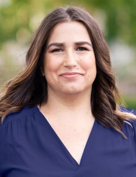 Picture of Tess Brigham.