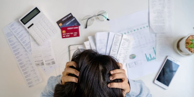 money stress image