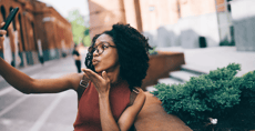 7 Sexting Facts &#038; Stats That Everyone Online Should Know (2023)