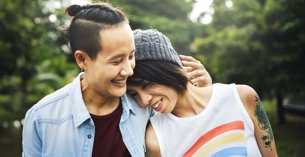Best Lesbian Dating Apps Reddit