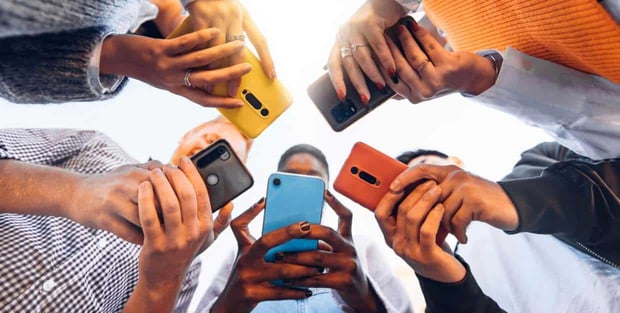 Nomophobia Study Says Americans Love Their Phones