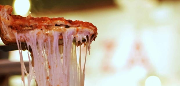 Illinoisâs Deep-Dish Pizza Illinoisâs Deep-Dish Pizza