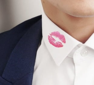 Lipstick on collar image from GroupFun Lipstick on collar image from GroupFun
