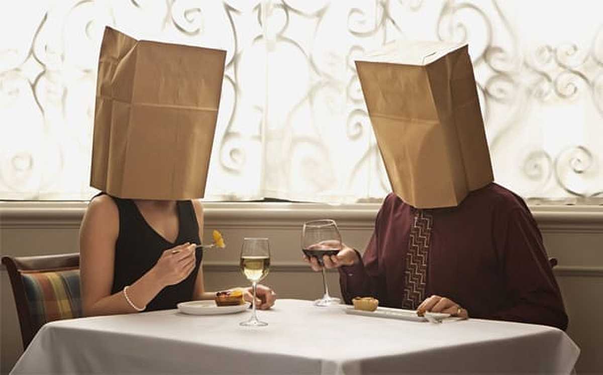 Pros and Cons of Going on Blind Dates