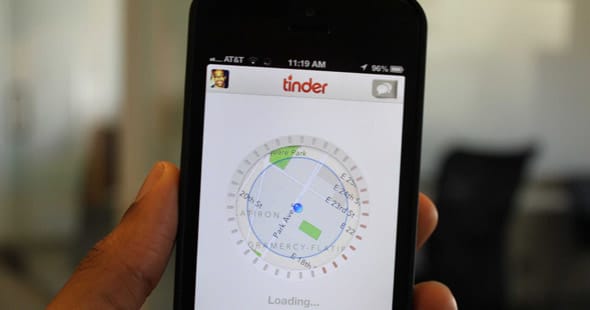 how tinder location works