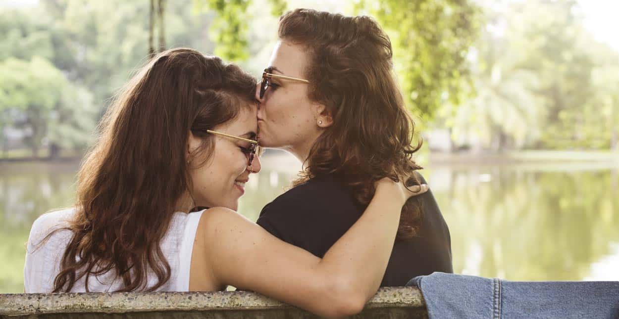 lesbian online dating tips