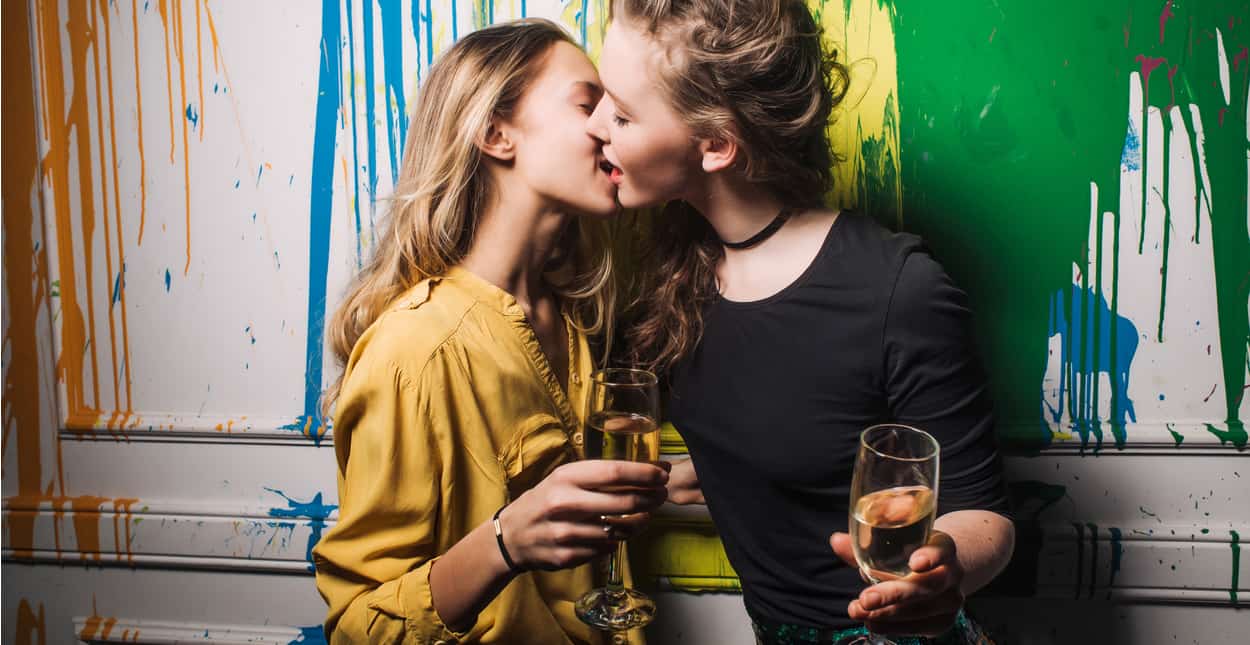 lesbian online dating advice