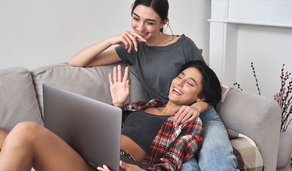 12 Best Female-Friendly Dating Apps & Sites (2026)